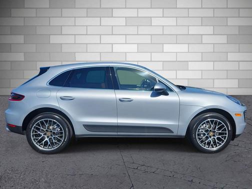 2018 Porsche Macan S