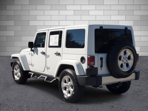 2015 Jeep Wrangler Unlimited Sahara