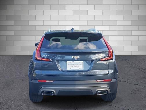 2021 Cadillac XT4 Premium Luxury