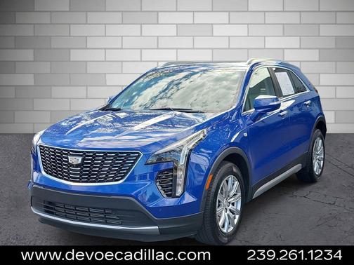 2023 Cadillac XT4 Premium Luxury