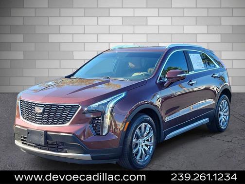 2023 Cadillac XT4 Premium Luxury