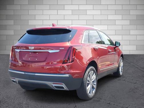 2025 Cadillac XT5 Premium Luxury