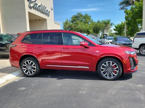 2025 Cadillac XT6 Sport AWD