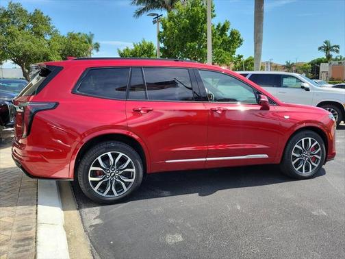 2025 Cadillac XT6 Sport AWD