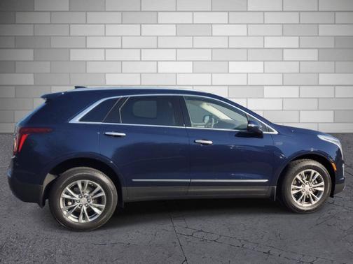 Dark Moon Blue Metallic 2021 Cadillac XT5 Premium Luxury