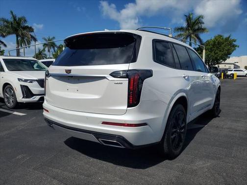 2025 Cadillac XT6 Sport AWD