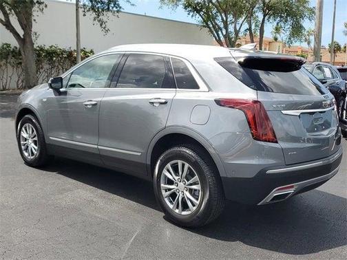 2022 Cadillac XT5 Premium Luxury