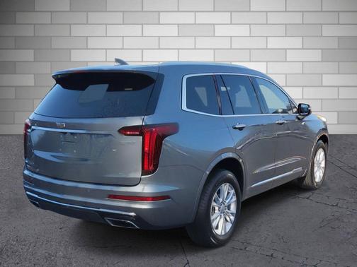 2021 Cadillac XT6 Luxury AWD