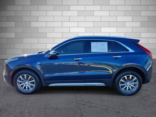2020 Cadillac XT4 Premium Luxury