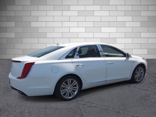 2018 Cadillac XTS Luxury