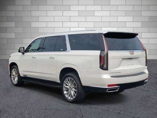 2022 Cadillac Escalade ESV Premium Luxury