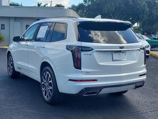 2022 Cadillac XT6 Sport AWD