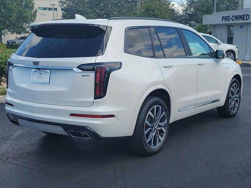2022 Cadillac XT6 Sport AWD