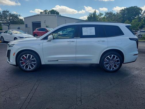 2022 Cadillac XT6 Sport AWD