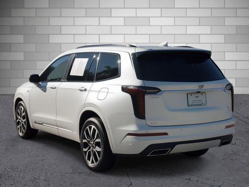 2022 Cadillac XT6 Sport AWD