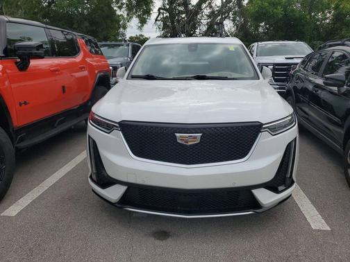 2022 Cadillac XT6 Sport AWD