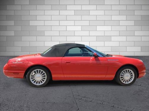 2005 Ford Thunderbird Deluxe