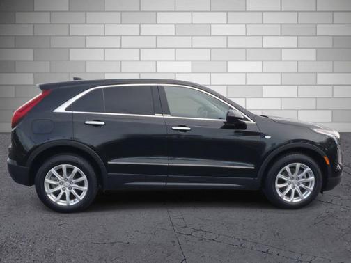 2019 Cadillac XT4 Luxury