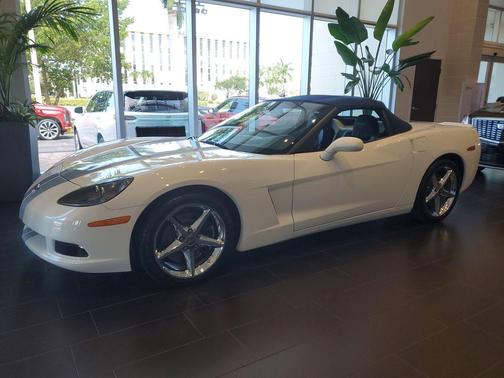 Arctic White 2013 Chevrolet Corvette Base