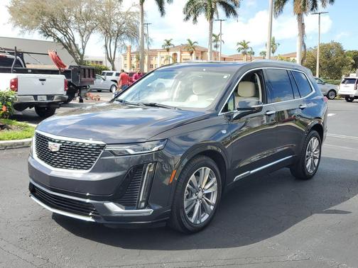 2023 Cadillac XT6 Premium Luxury FWD