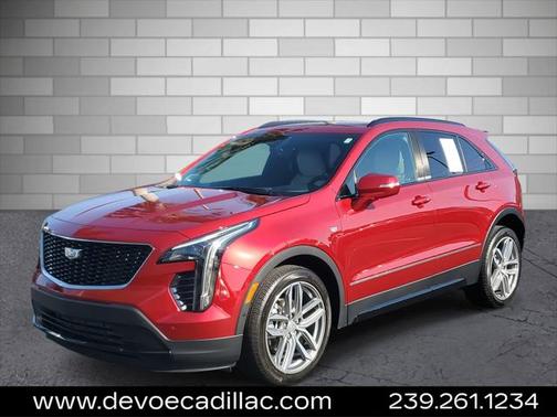 2022 Cadillac XT4 Sport