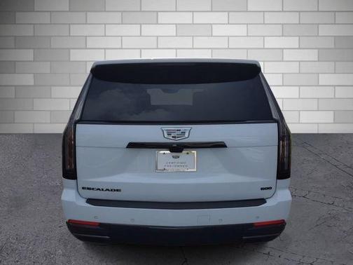 Vibrant White Tricoat 2026 Cadillac Escalade Sport Platinum