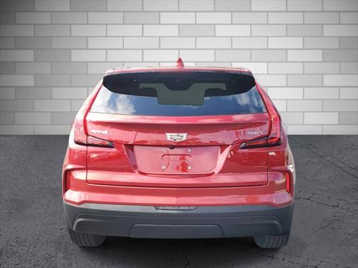 2024 Cadillac XT4 Luxury