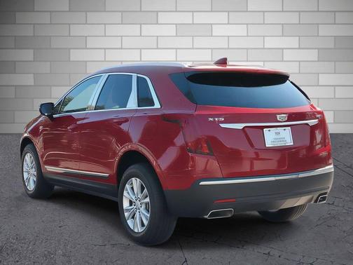 2023 Cadillac XT5 Luxury