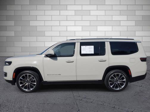 2022 Jeep Wagoneer Series III 4x4