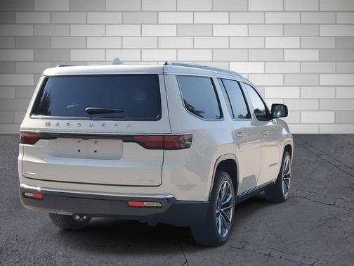 2022 Jeep Wagoneer Series III 4x4