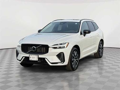 2025 Volvo XC60 Plus