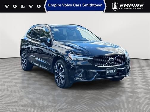 2025 Volvo XC60 B5 Plus