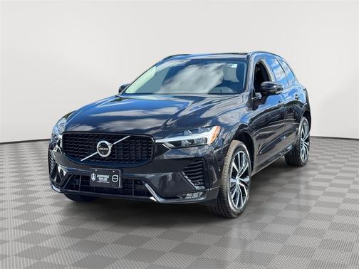 2025 Volvo XC60 B5 Plus