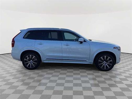 2025 Volvo XC90 Core