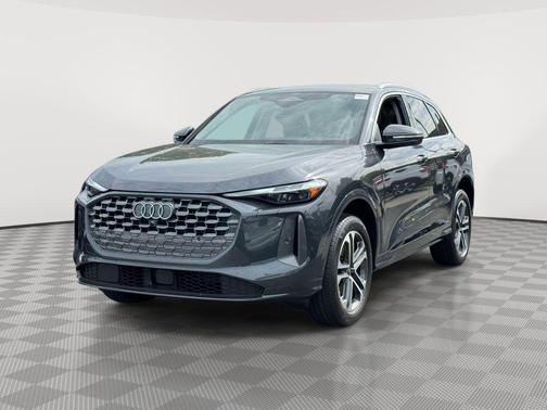 Tambora Gray Metallic 2025 Audi Q5 2.0T quattro Premium