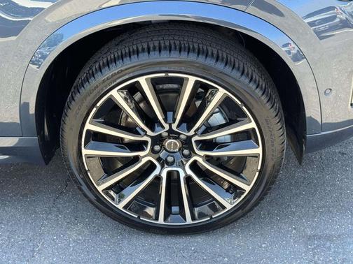 Denim Blue Metallic 2026 Volvo XC90 B6 Plus 7-Seater