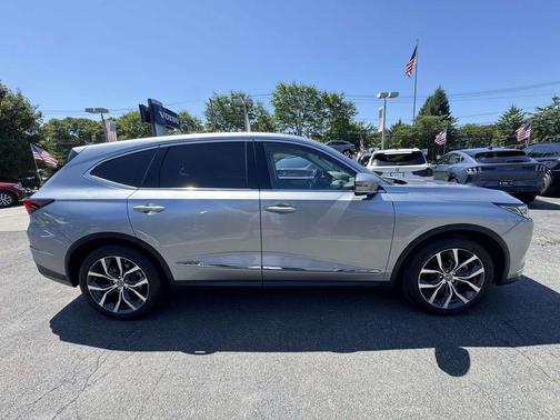 Lunar Silver Metallic 2023 Acura MDX Technology