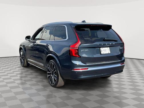 Denim Blue Metallic 2026 Volvo XC90 B6 Plus 7-Seater