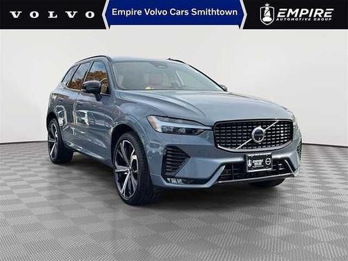 2024 Volvo XC60 B5 Ultimate Dark