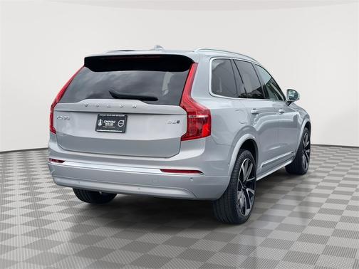 2024 Volvo XC90 B6 Plus Bright 6-Seater