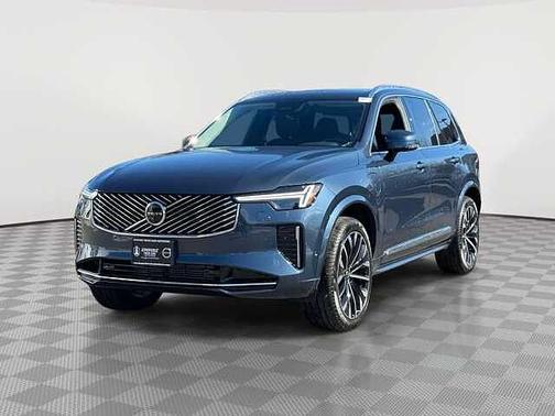 2026 Volvo XC90 Plus