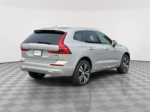 2022 Volvo XC60 B6 AWD Inscription