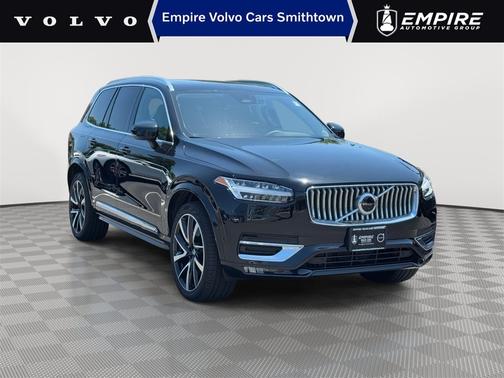 2023 Volvo XC90 B6 AWD Plus 7-Seater