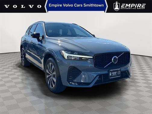 2023 Volvo XC60 B5 AWD Plus Dark