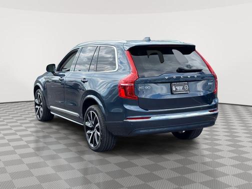 Denim Blue Metallic 2023 Volvo XC90 B6 Plus 7-Seater