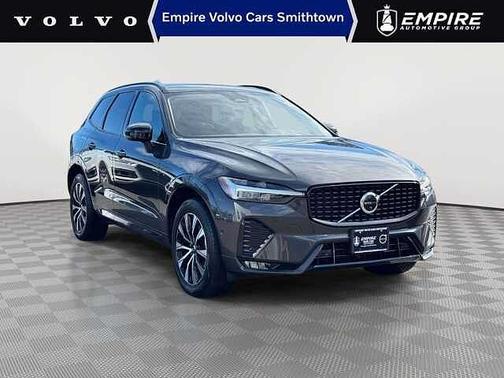 2023 Volvo XC60 Plus