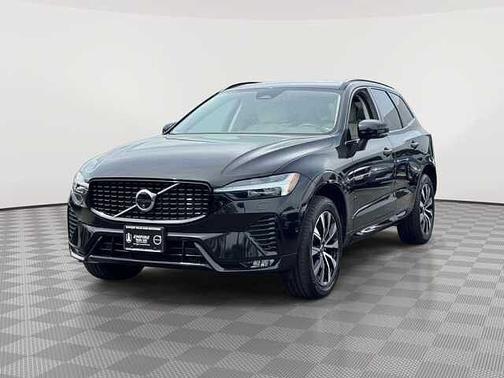 Onyx Black 2024 Volvo XC60 Plus