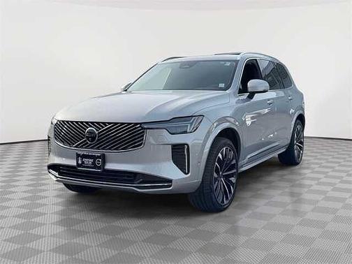 2025 Volvo XC90 Plus