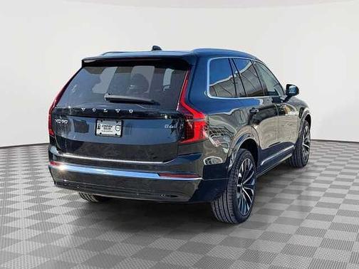 Onyx Black 2026 Volvo XC90 Plus