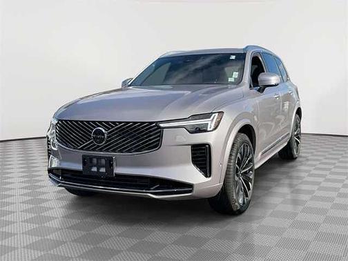 2026 Volvo XC90 Plus